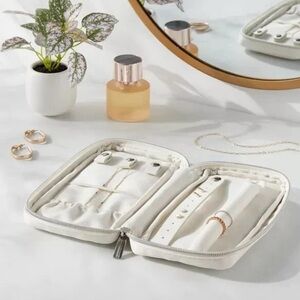 Travel Accesory organizer Off white jewelry organizer - Brightroom
